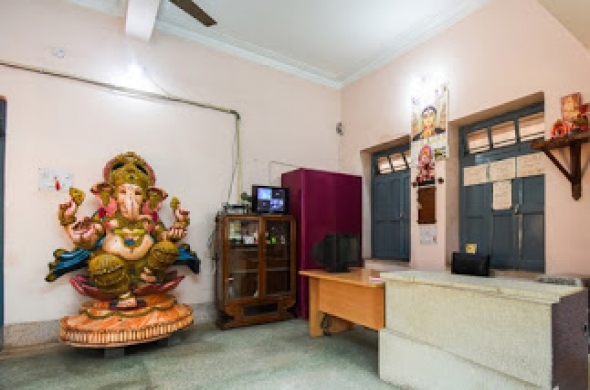 VINAYAK GUEST HOUSE